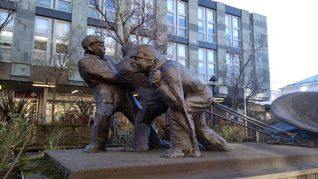 Kilcreggan旅游景点-Men of the Clyde Statue