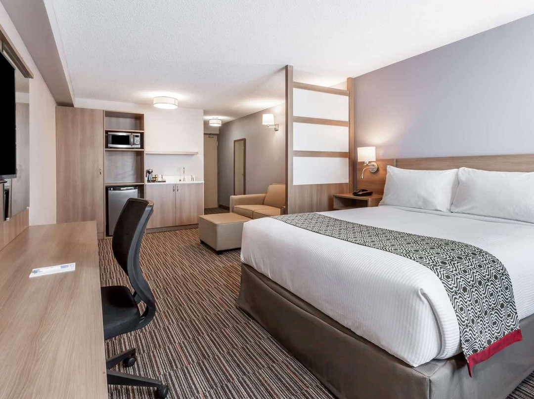 Microtel Inn & Suites Casselman主图