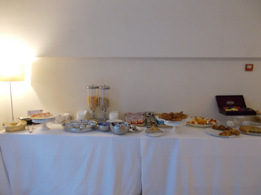 Al Faro Hotel主图