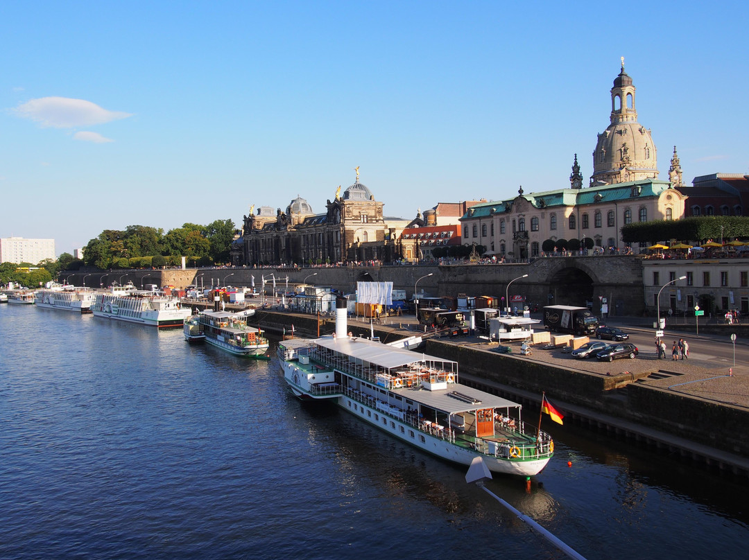 Enthusia Active Tours-德辛必去景点