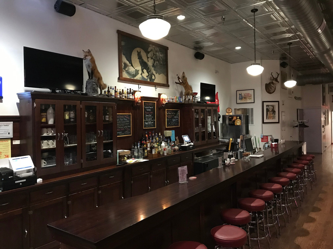 FOX HOLE TAVERN-Wilber必去景点