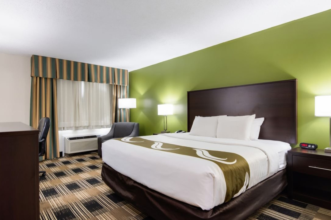 Quality Inn Oneonta Cooperstown Area主图