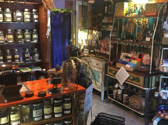 The Raven Faerie-莱克兰必去景点