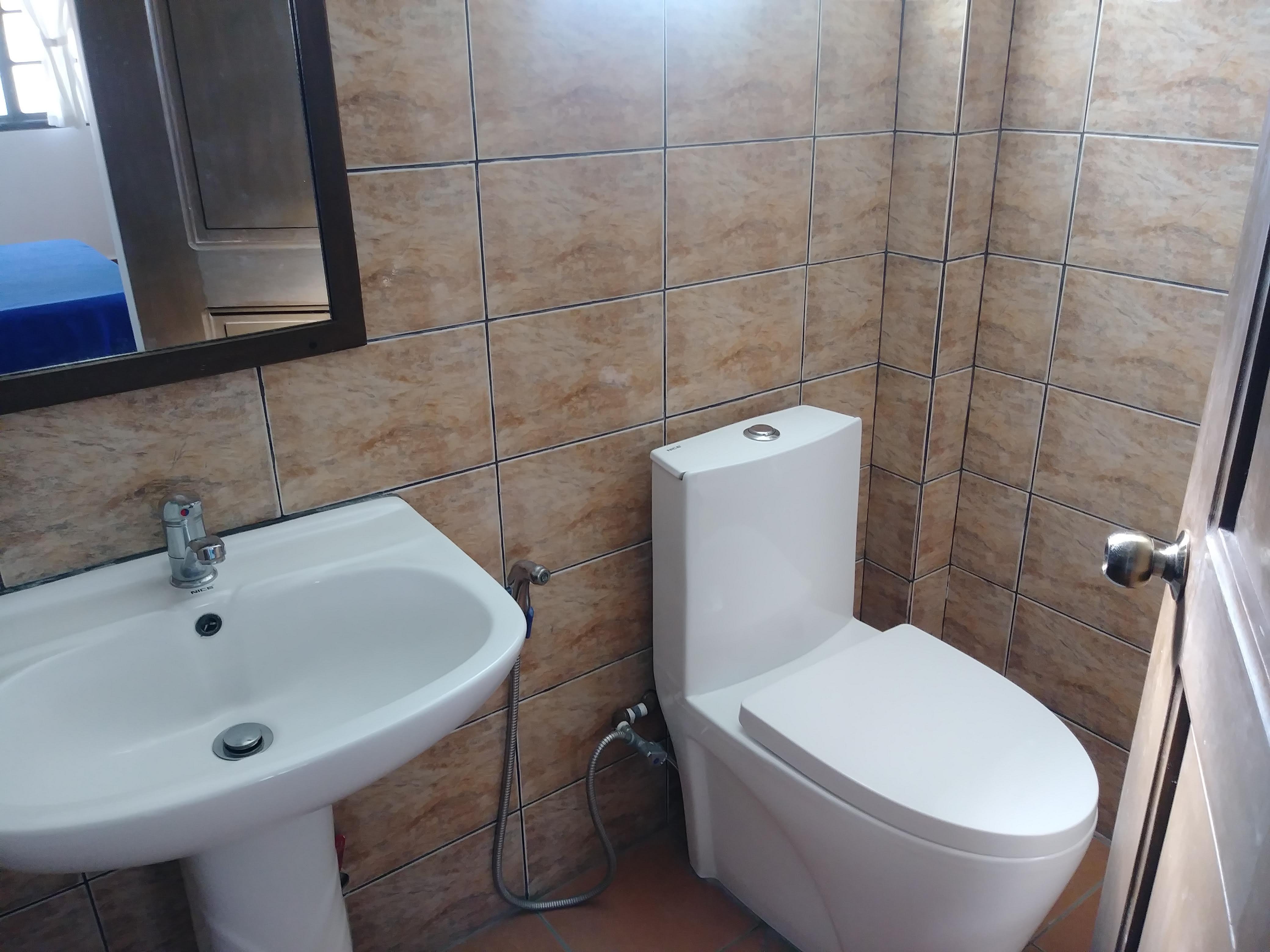 La Roca Villa Resort Hotel-浴室