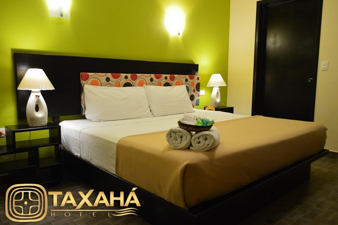 Hotel Taxaha主图