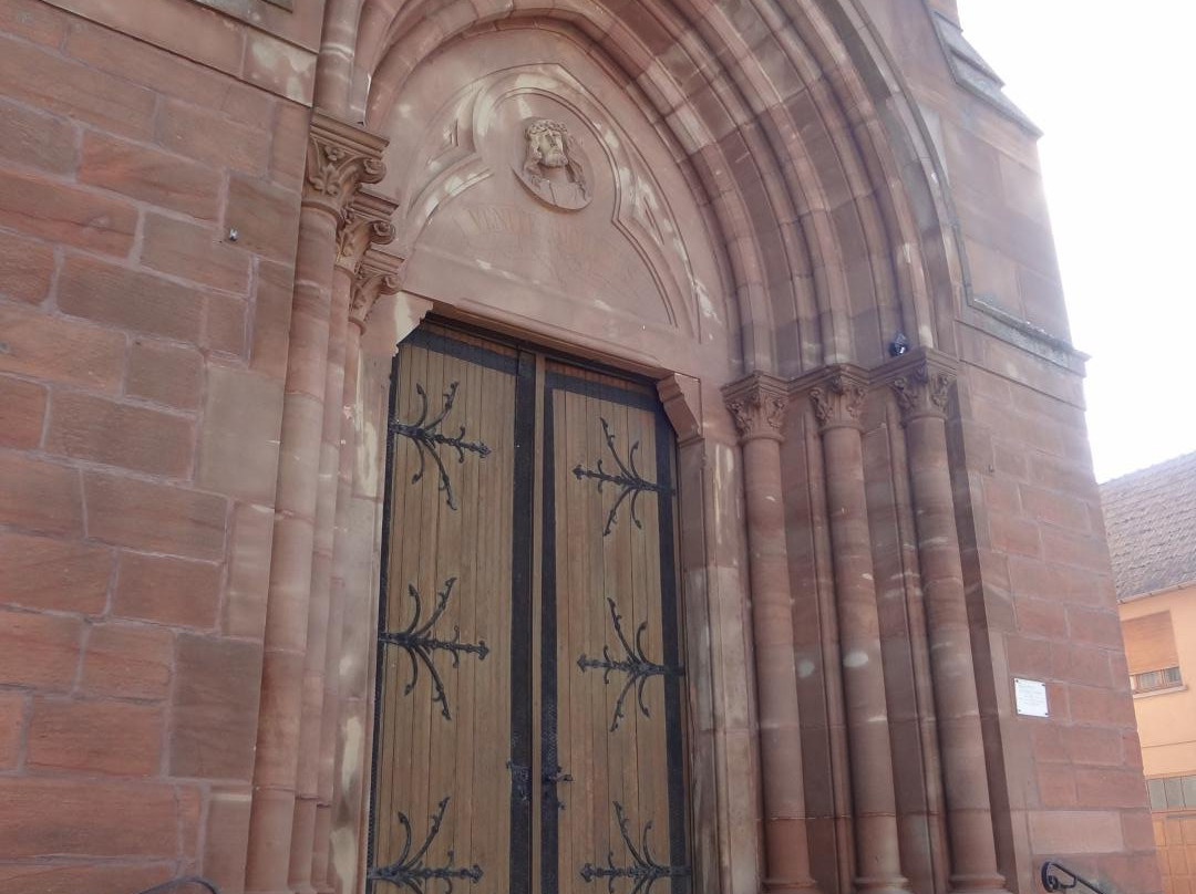 Église Saints Pierre et Paul景点图片