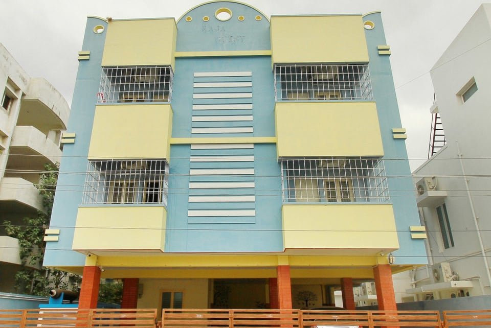 OYO 6732 Dheeran Residency主图