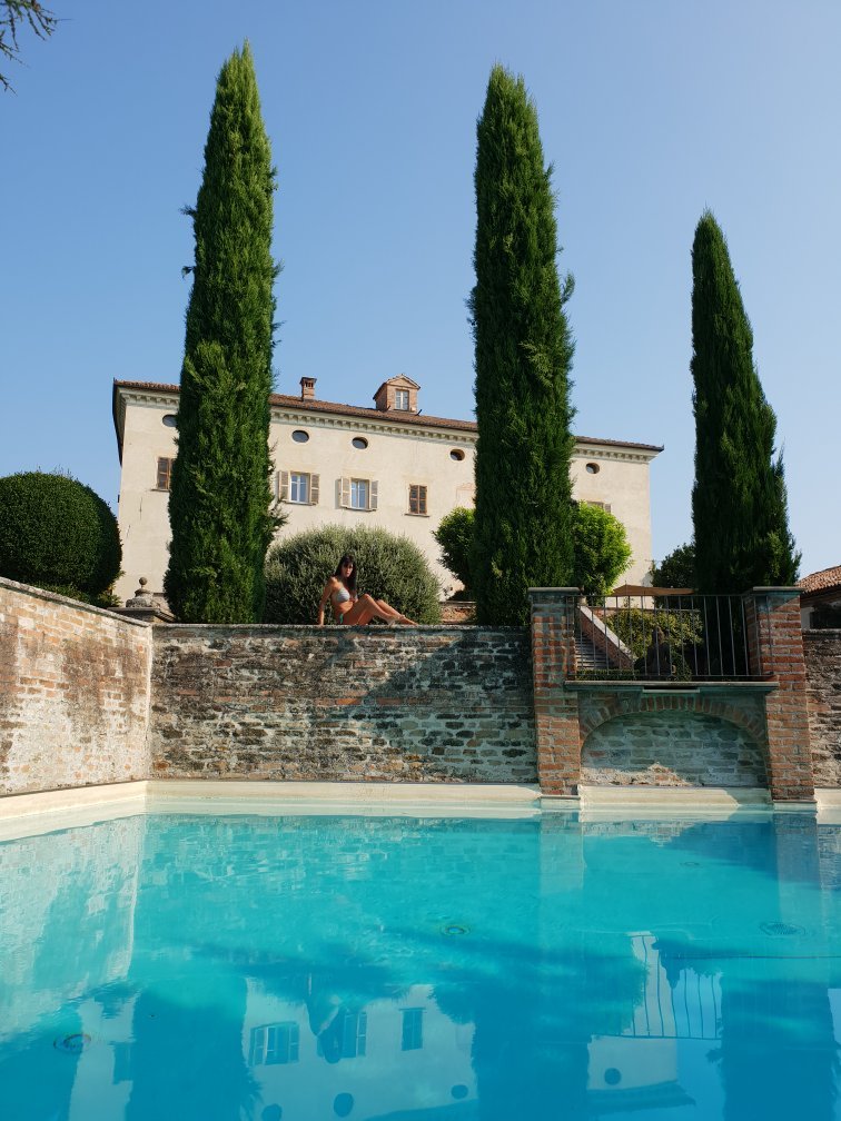 Castello di Coazzolo-官方