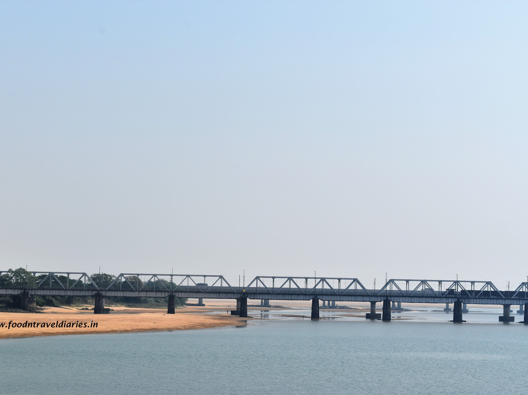 Mahanadi Barrage景点图片