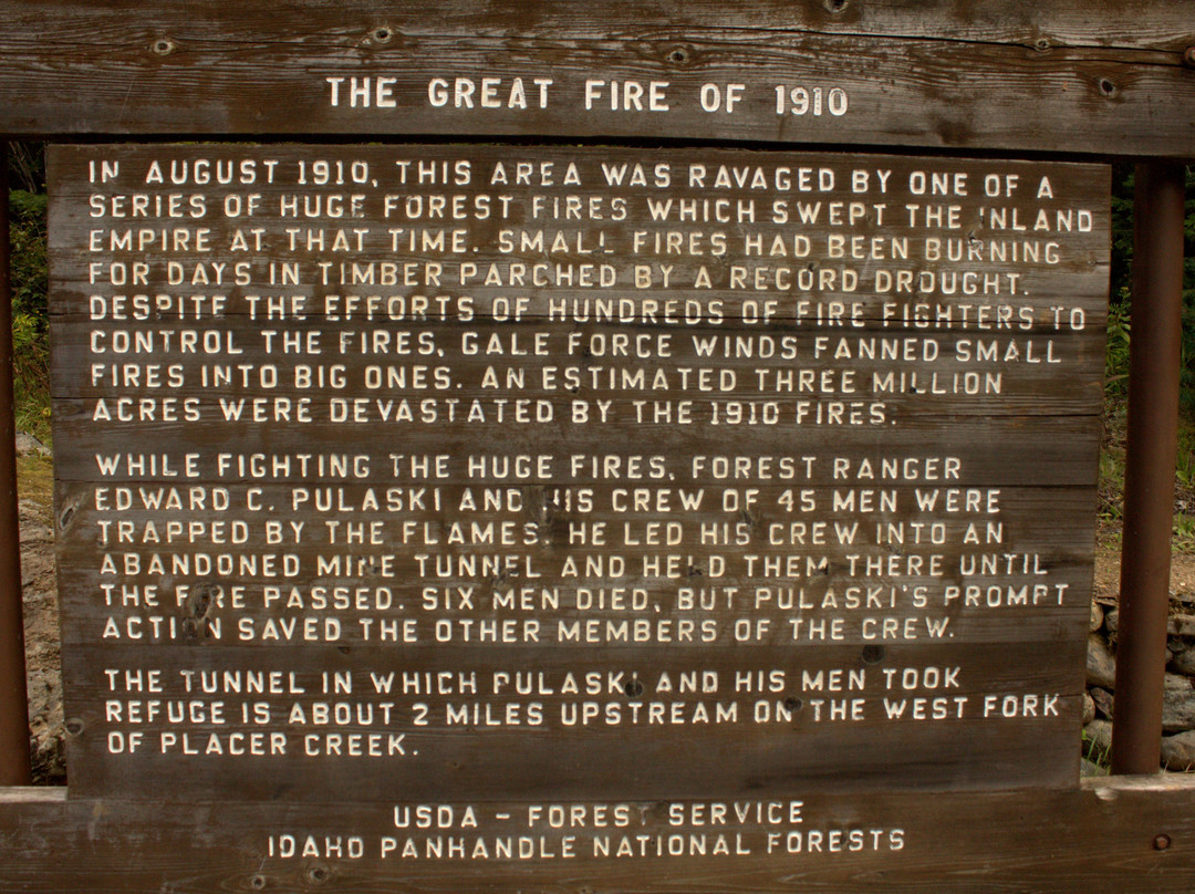 Pulaski Tunnel Trail景点图片