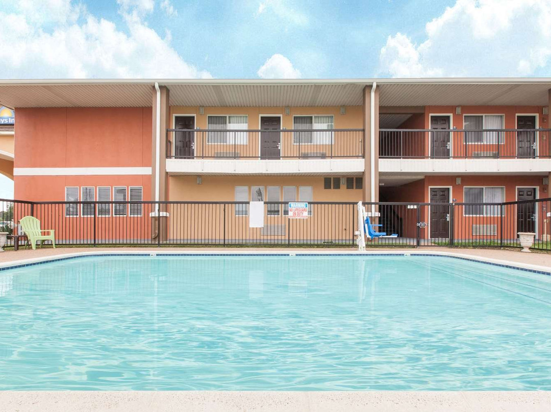 Days Inn by Wyndham Ennis主图