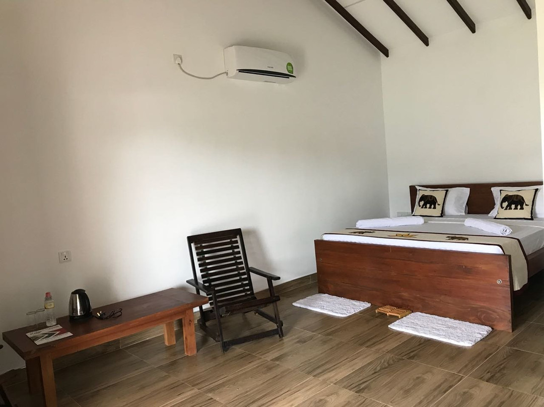 Into The Wild Sigiriya主图