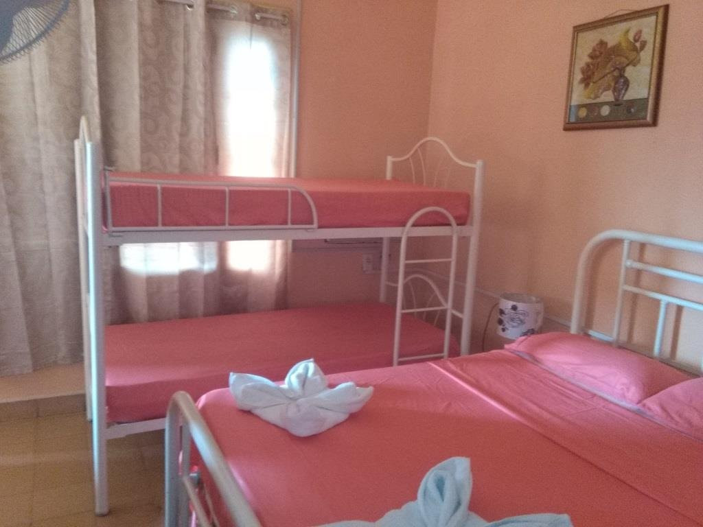 Hostal La Caridad主图