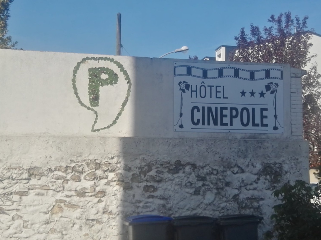 Hôtel Cinépole主图
