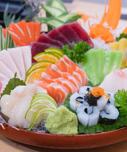 Fujiya Sushi Dalat餐厅图片