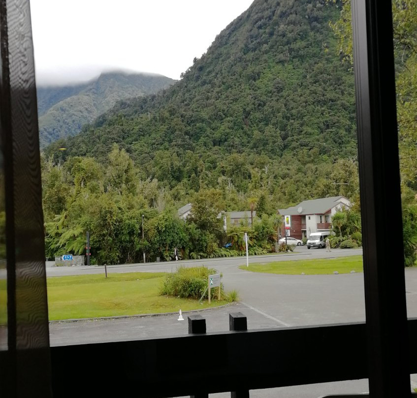 法兰兹．约瑟夫冰河风景酒店主图