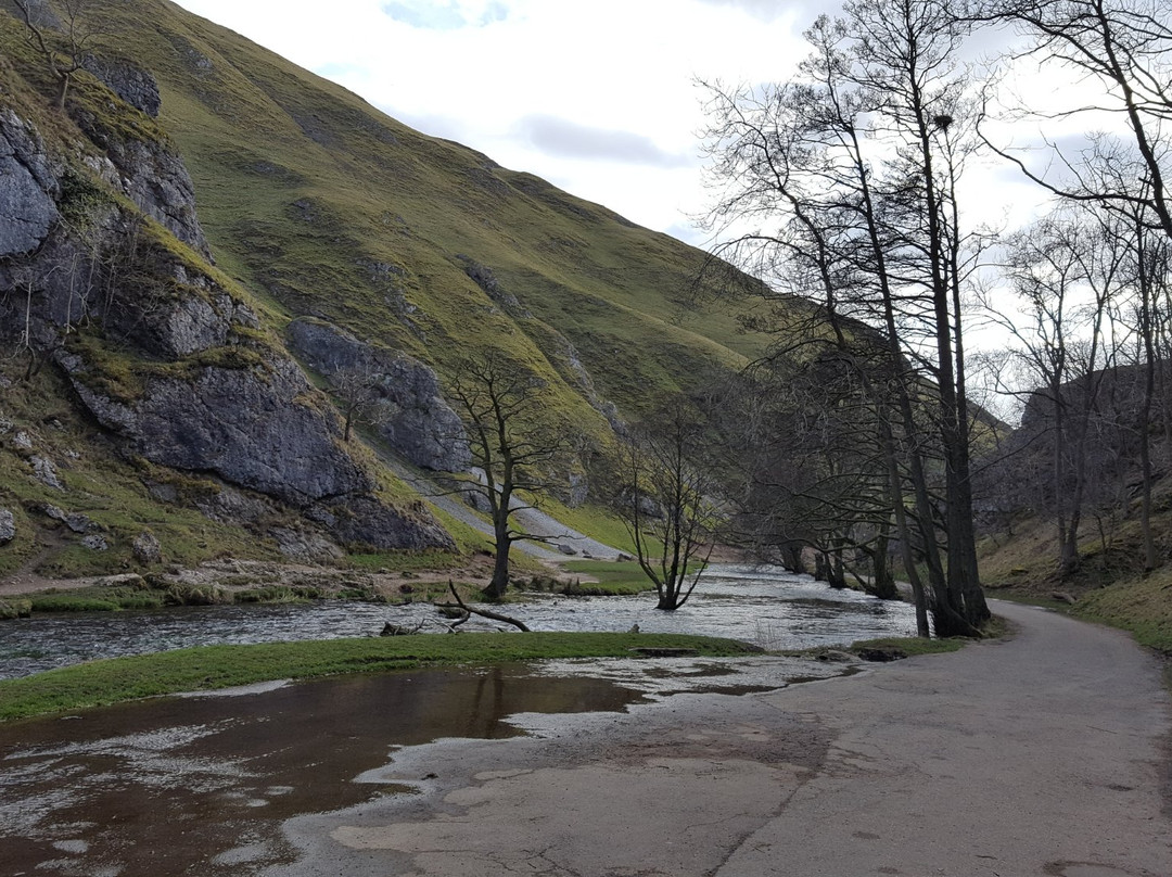 Dovedale Stepping Stones景点图片