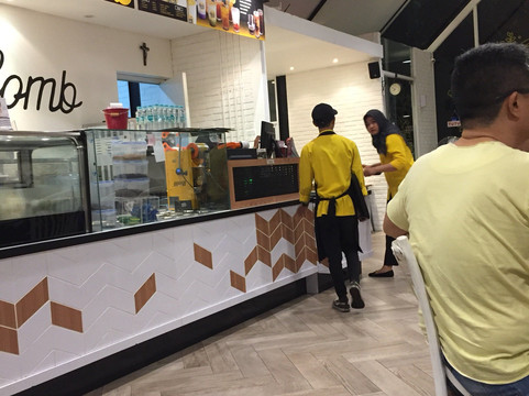 Cikarageman餐馆和美食-Honeycomb