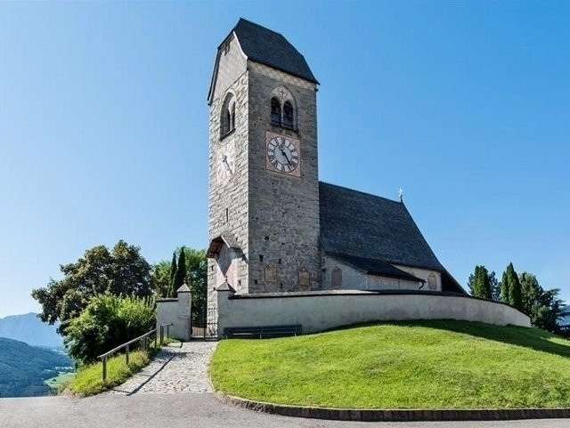 Chiesa di San Valentino景点图片