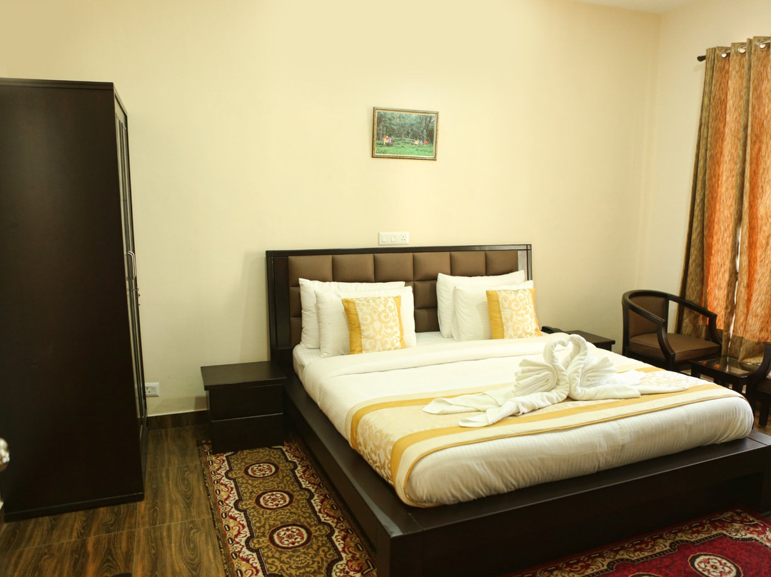 Chimbalhar Heights主图