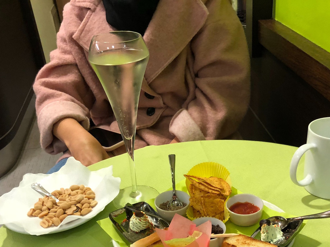 Cafe del Mar-迪亚诺马里纳必去景点