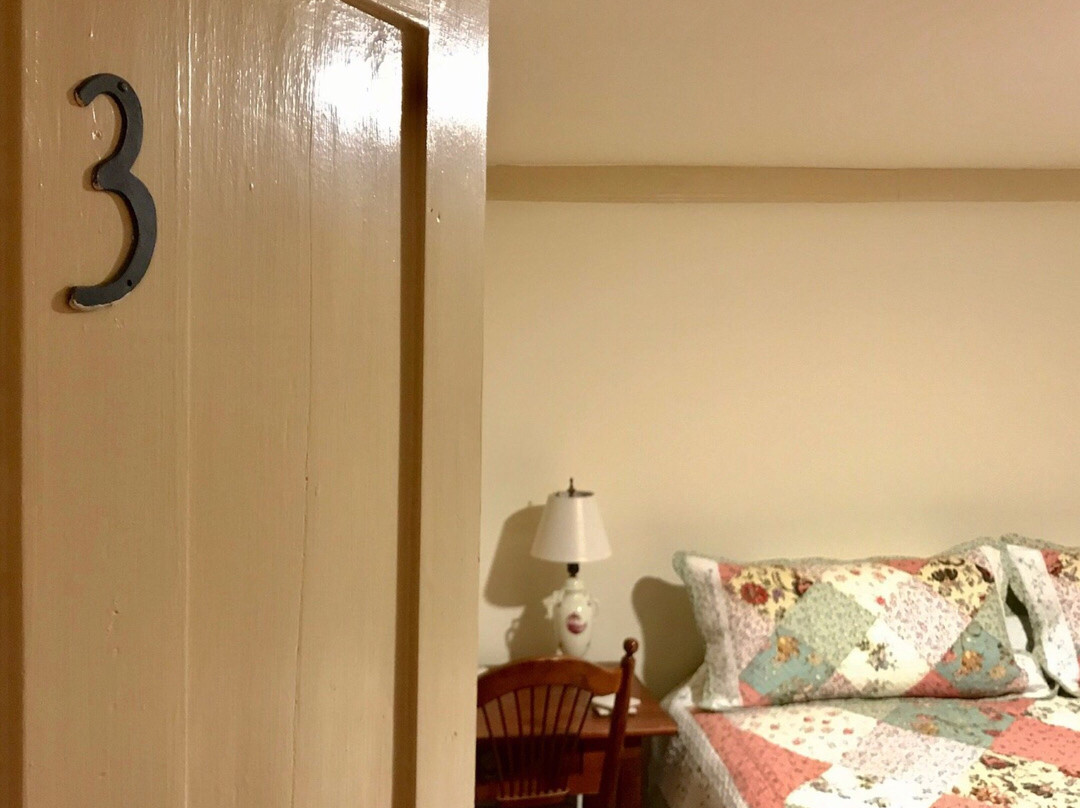 Spring Hill Inn主图