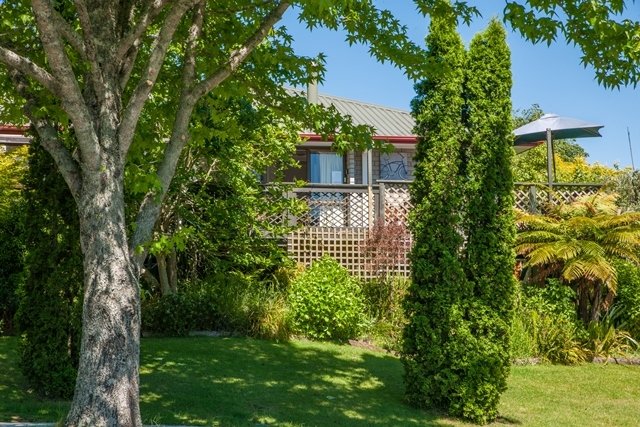 B&B on Marlowe-官方