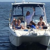 Captain Cathy Eagle Boat Tours景点图片