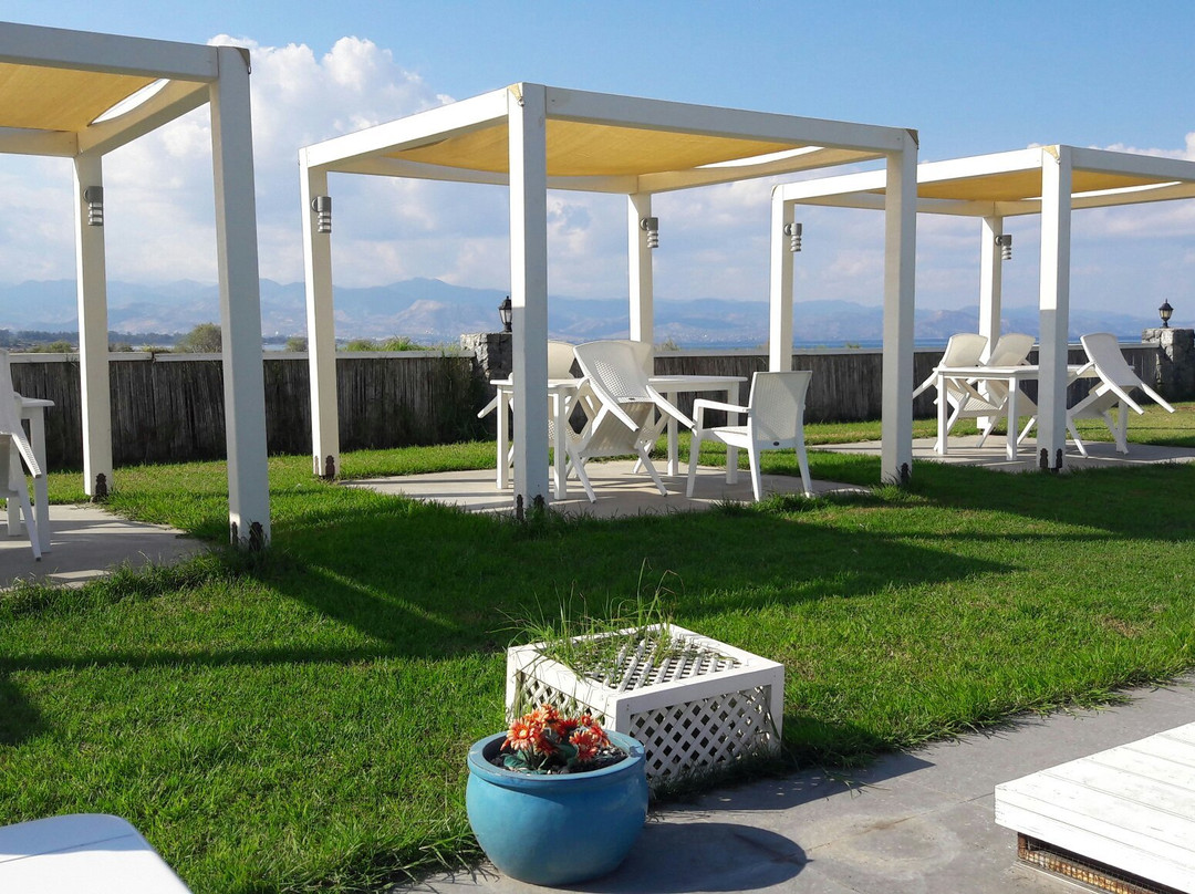 Joya Bar And Bistro Restaurant