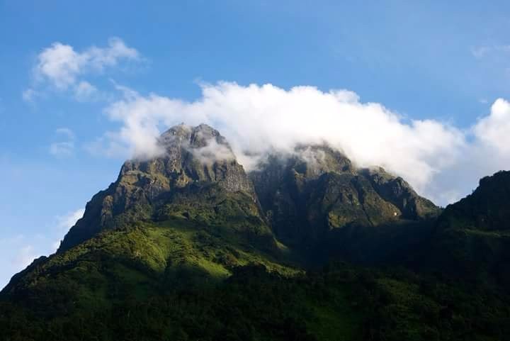 ENCHANTED UGANDA SAFARIS-Fort Portal必去景点