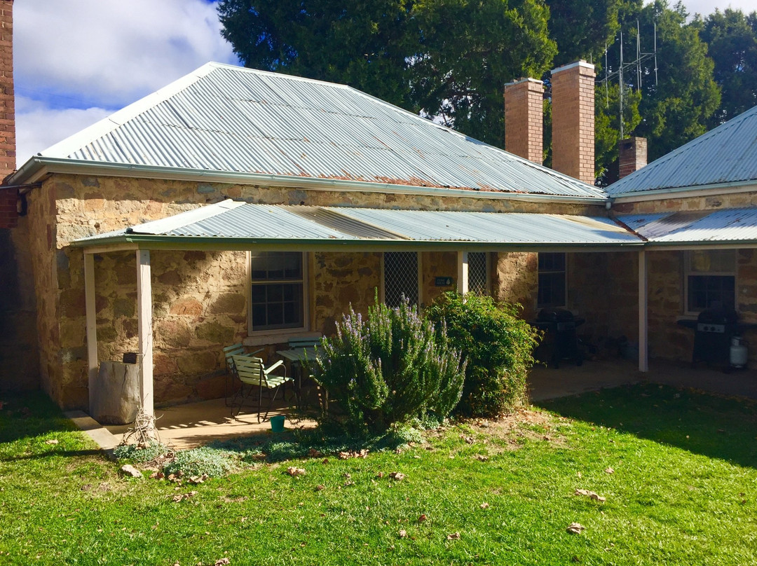 Crooked Corner旅游攻略图片