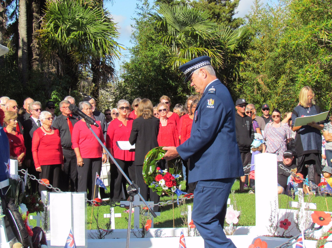 Matakana War Memorial-马塔卡纳小镇必去景点