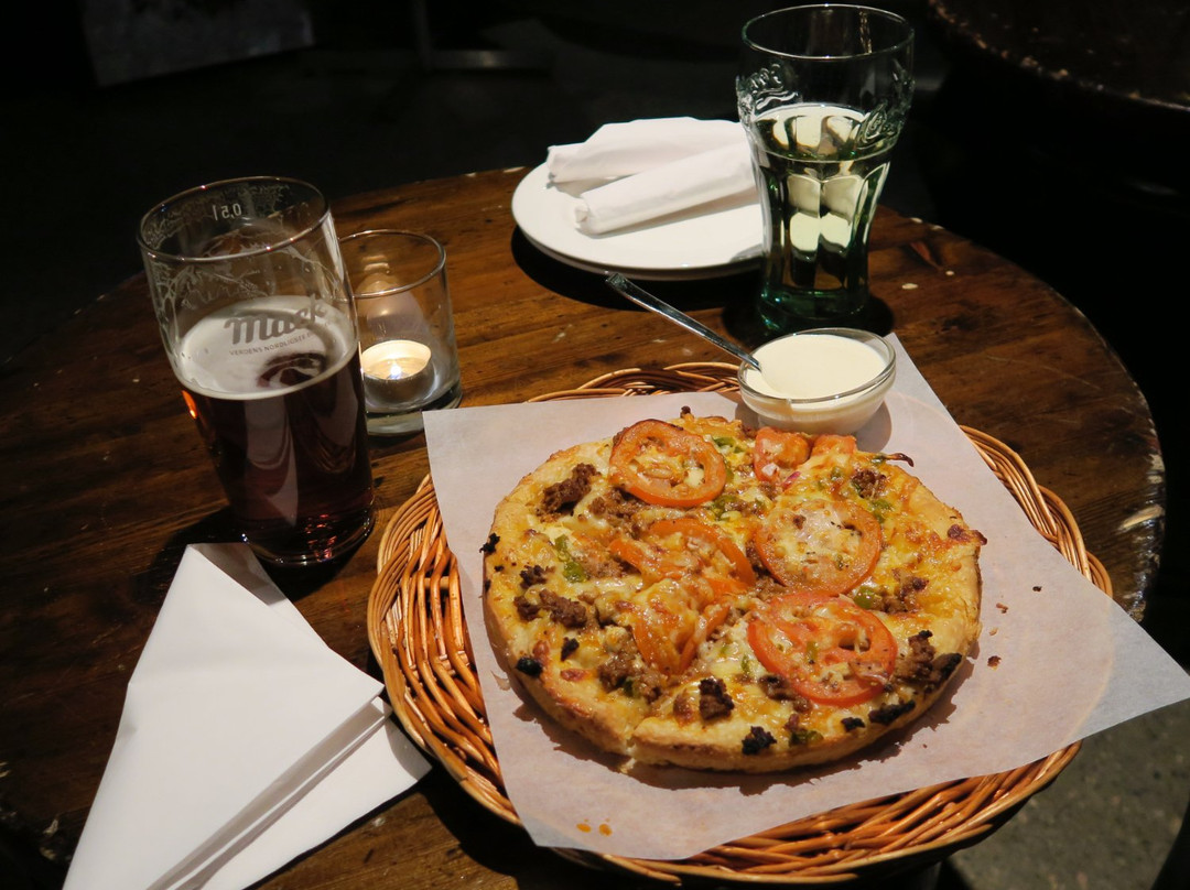 Rorbua Pub