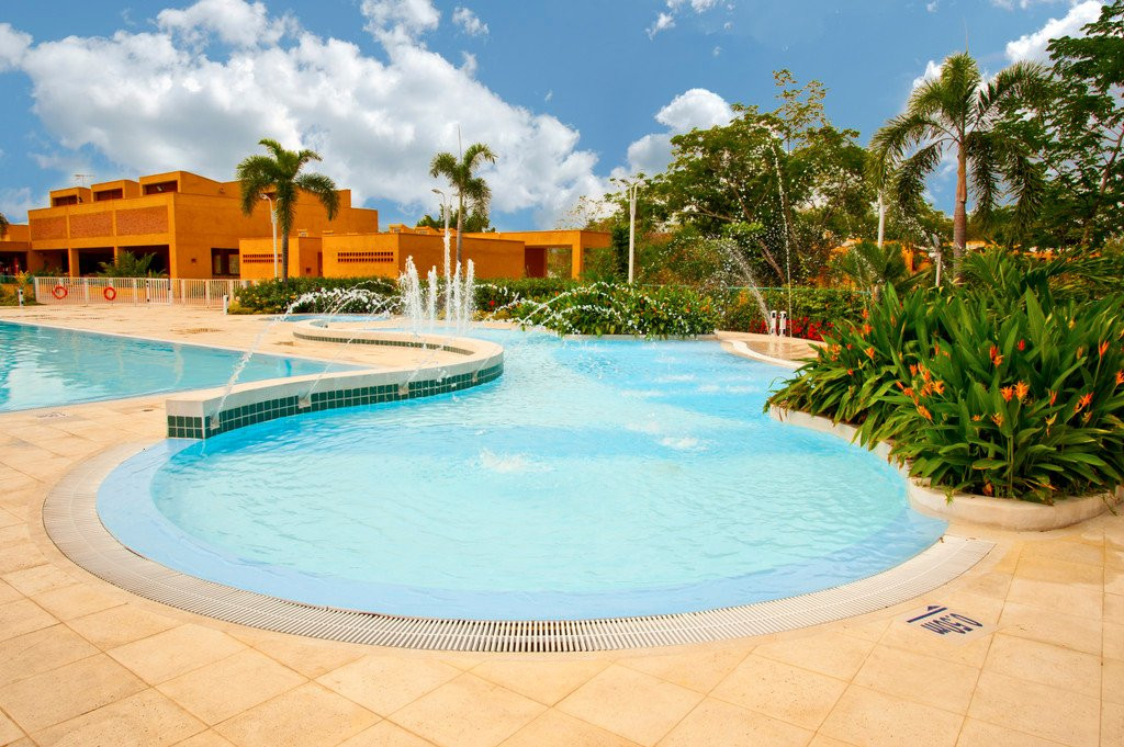 Lagosol Hotel y Centro de Reuniones