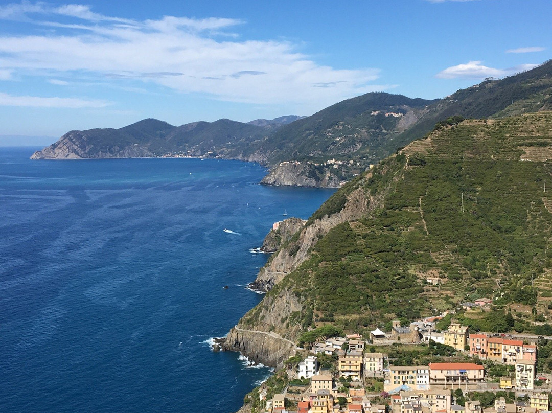 Autonoleggio Daisy Tour-圣马尔盖里塔利古雷必去景点