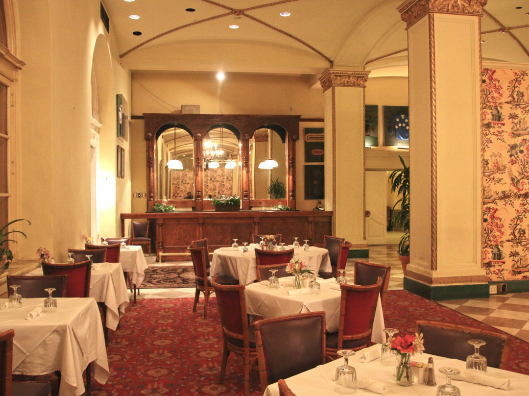 Arlington Fountain & Venetian