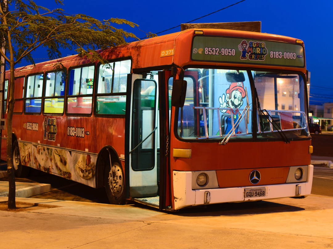 Santa Maria餐馆和美食-Super Mario Crepes