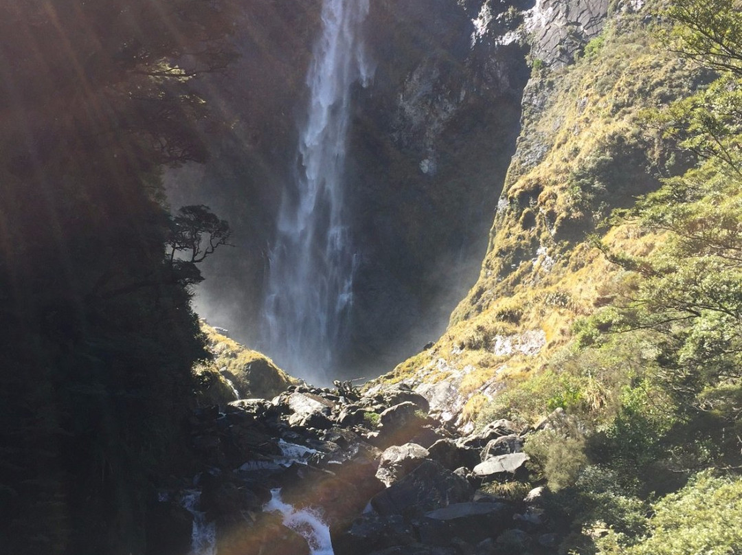 Punchbowl Waterfall-Cascade Locks必去景点