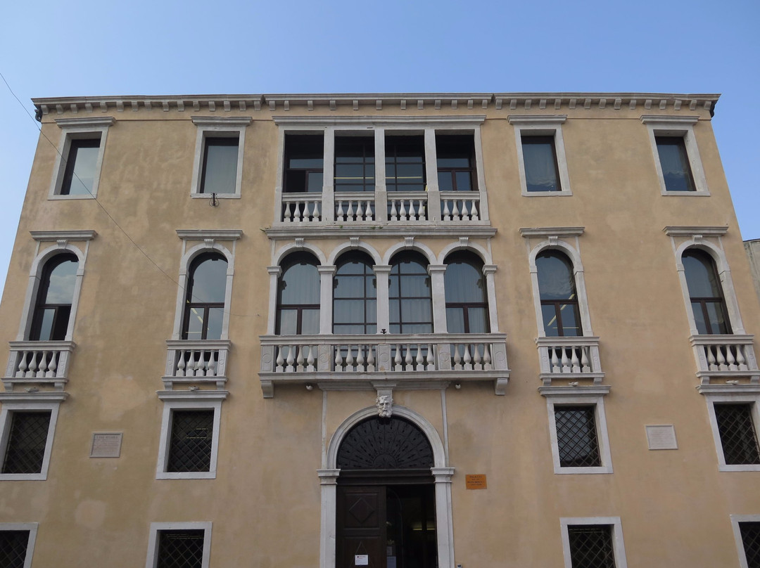 Palazzo Altan Venanzio景点图片