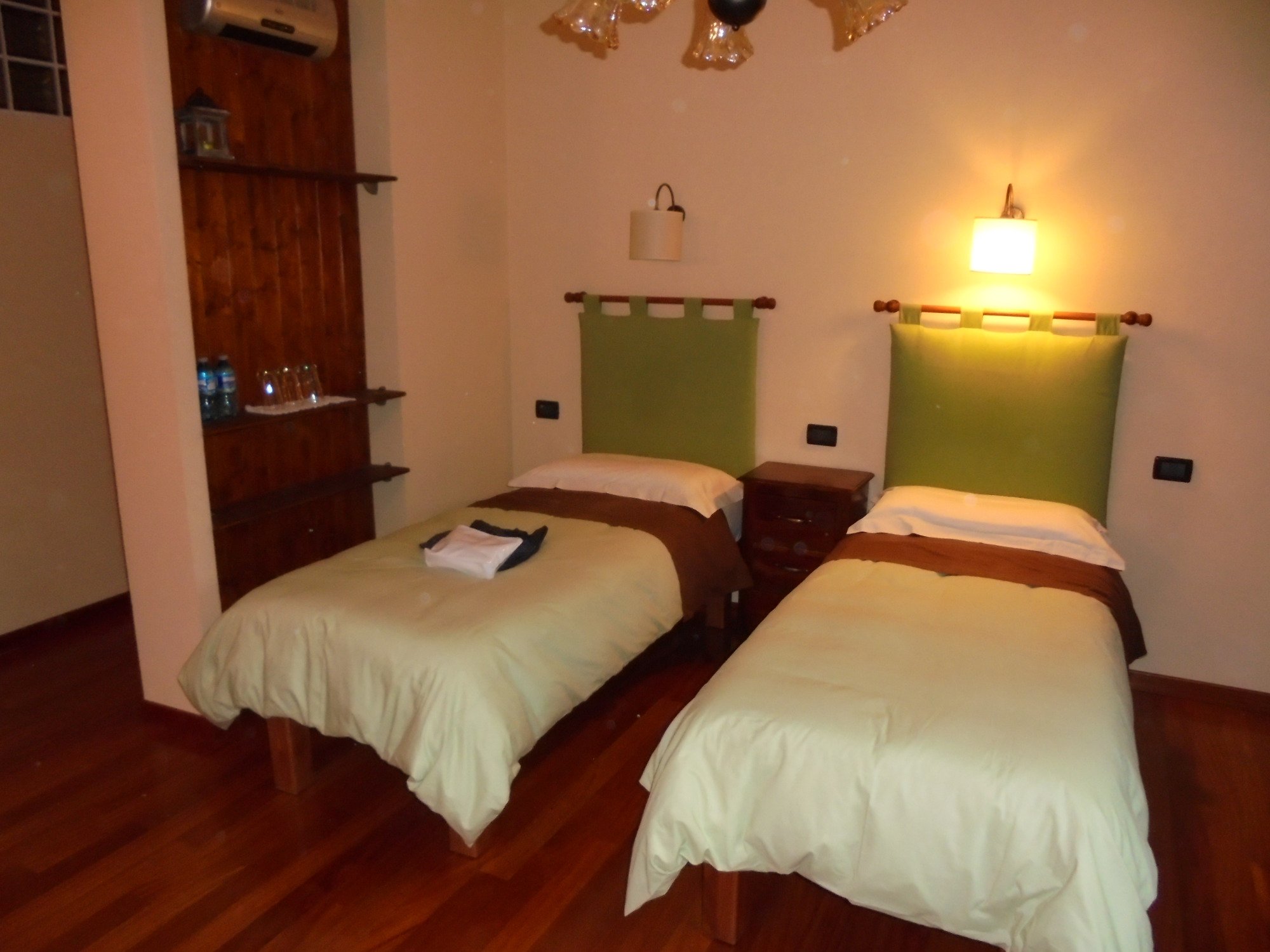 La Via del Sole-官方