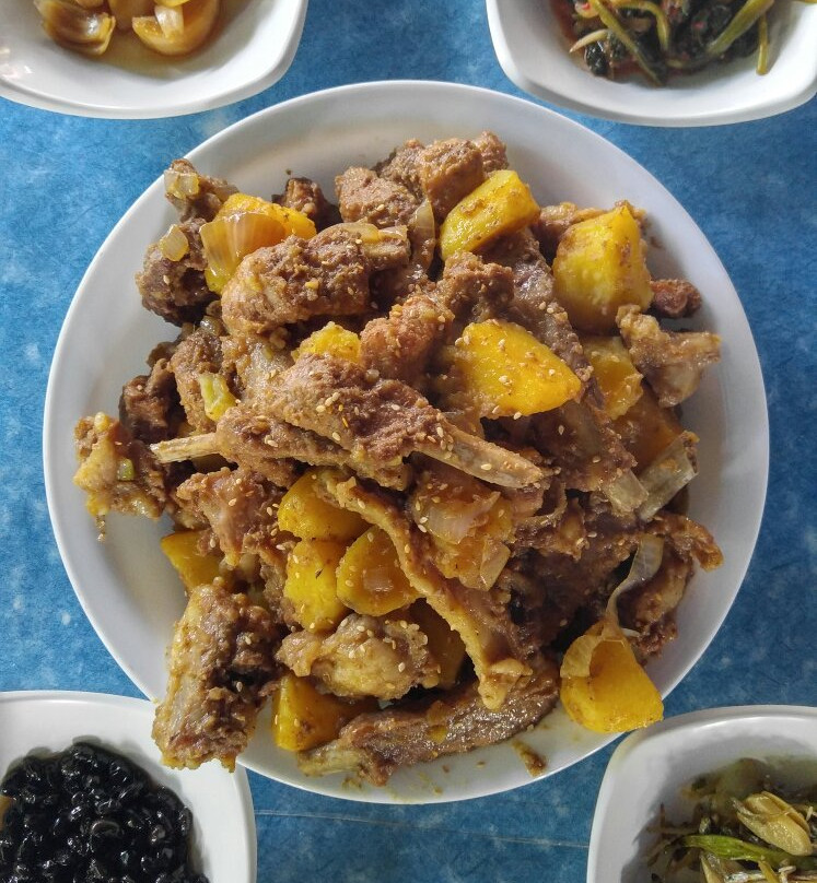 Thuladihi餐馆和美食-Pokara Noriter