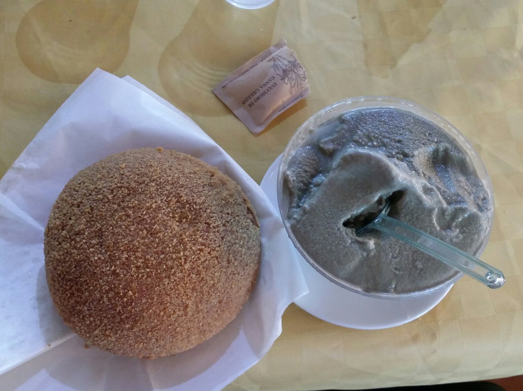 Costa Saracena-Castelluccio旅游景点-Bar Daniel - Monte Tauro