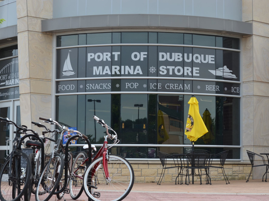 Port of Dubuque Marina-迪比克必去景点