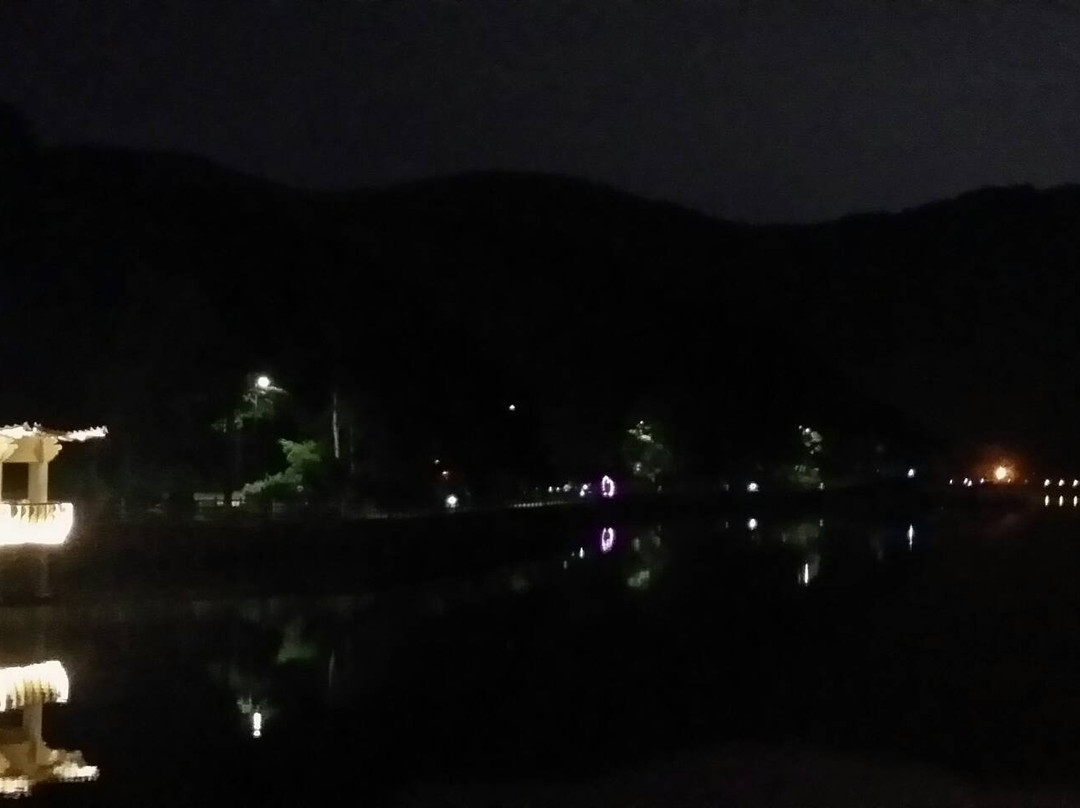 Geumosan Reservoir景点图片