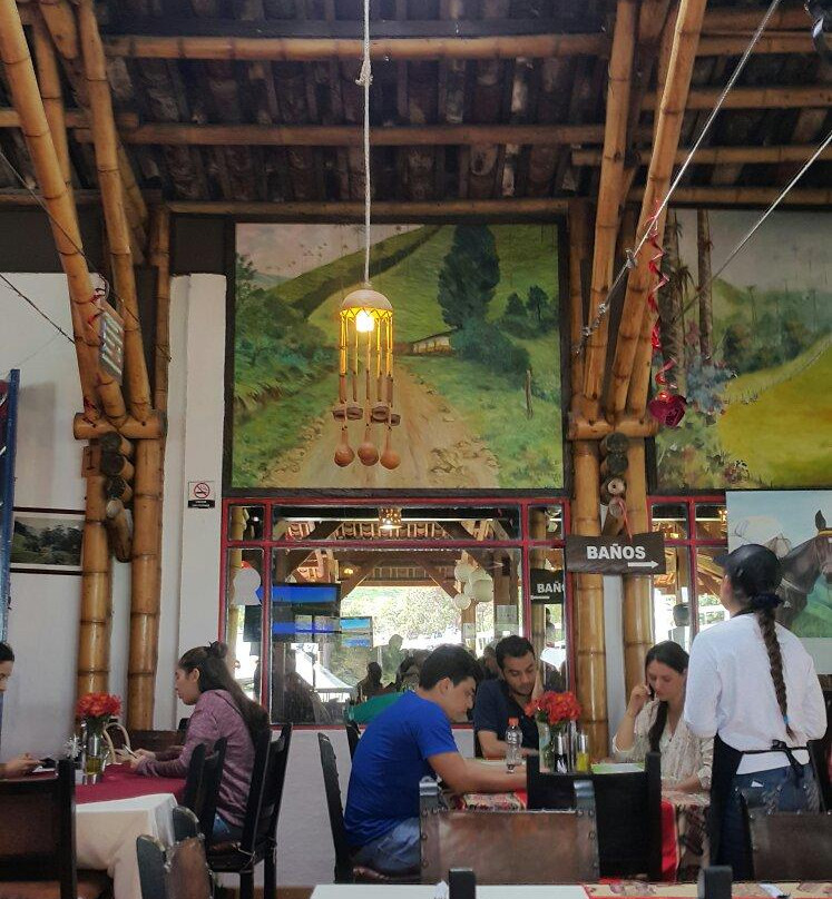 Cocora餐馆和美食-Bosques de Cocora Donde Juan B
