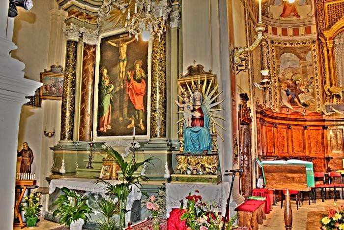 Chiesa di Santa Maria del Buon Gesu景点图片