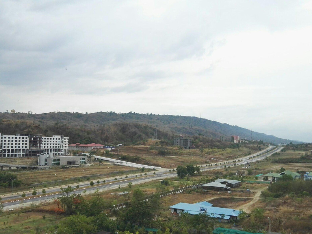 Oattara Thiri Hotel主图