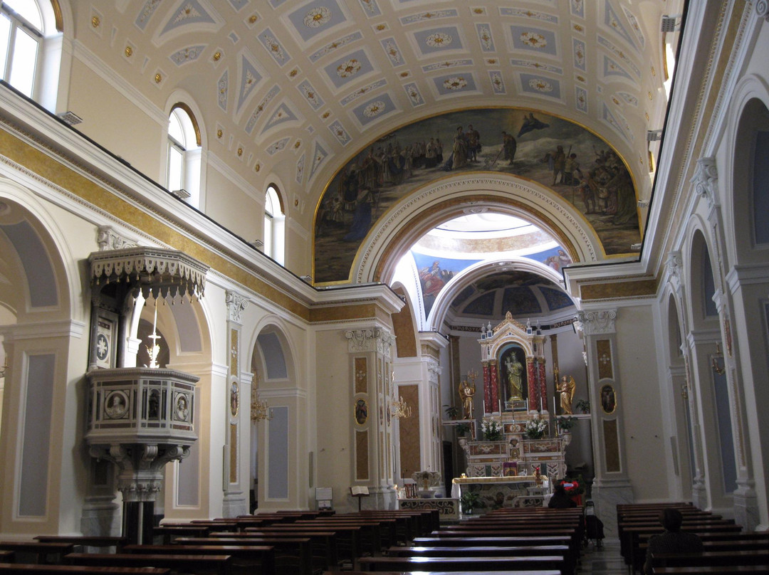Basilica Santa Maria della Neve-那不勒斯必去景点