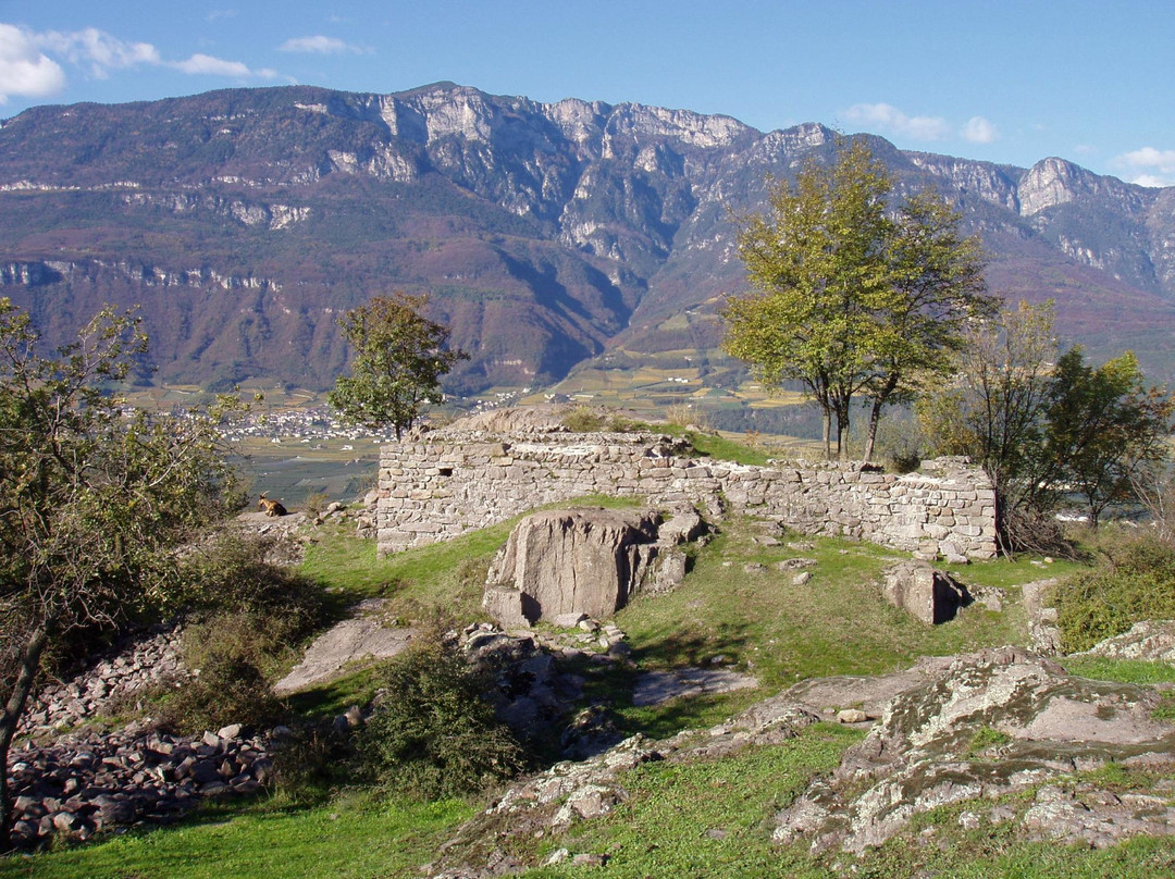 Biotopo Castelfeder景点图片