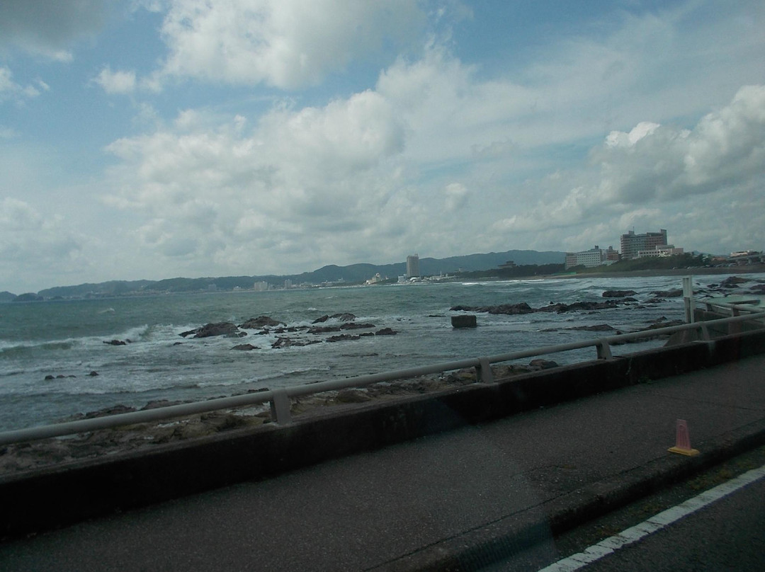 Futomi Beach-鸭川市必去景点